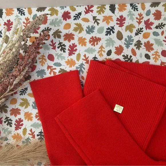 Ralph Lauren Vibrant Red Turtleneck‎ Sweater - Picture 3 of 6